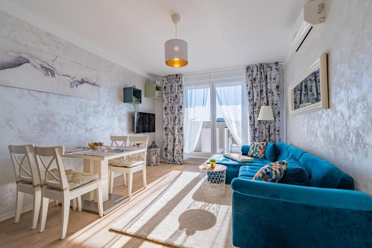 Flexible Selfcheckins 30 - Zagreb - Garage - Electric Vehicle Ccharger - Big Loggia - New - Apartments Repinc 30 Ngoại thất bức ảnh